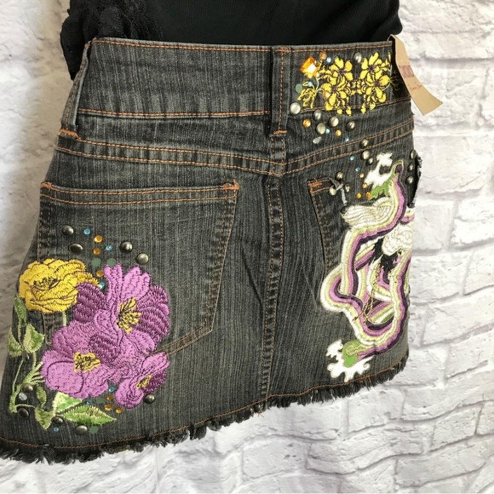 Vintage NWT XOXO Embroidered Denim Mini Circa-2000’s Spirit Bird Embroidery - Picture 4 of 13